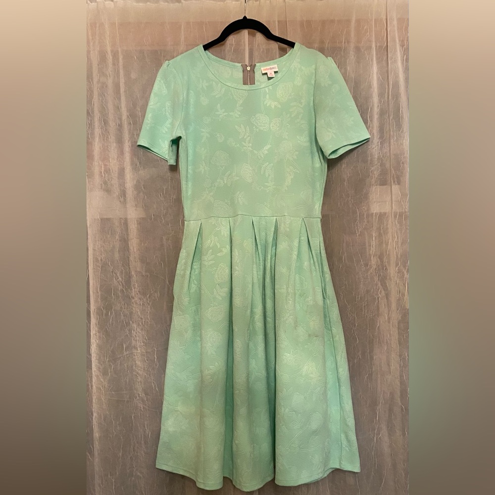 LulaRoe Dress, cute with pockets 🥳
